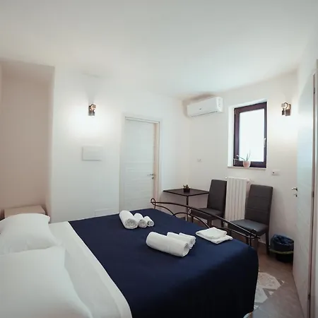 Villino Tortorelli 招待所 马泰拉