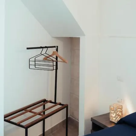Villino Tortorelli Guest house *