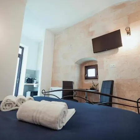 Villino Tortorelli Guest house *